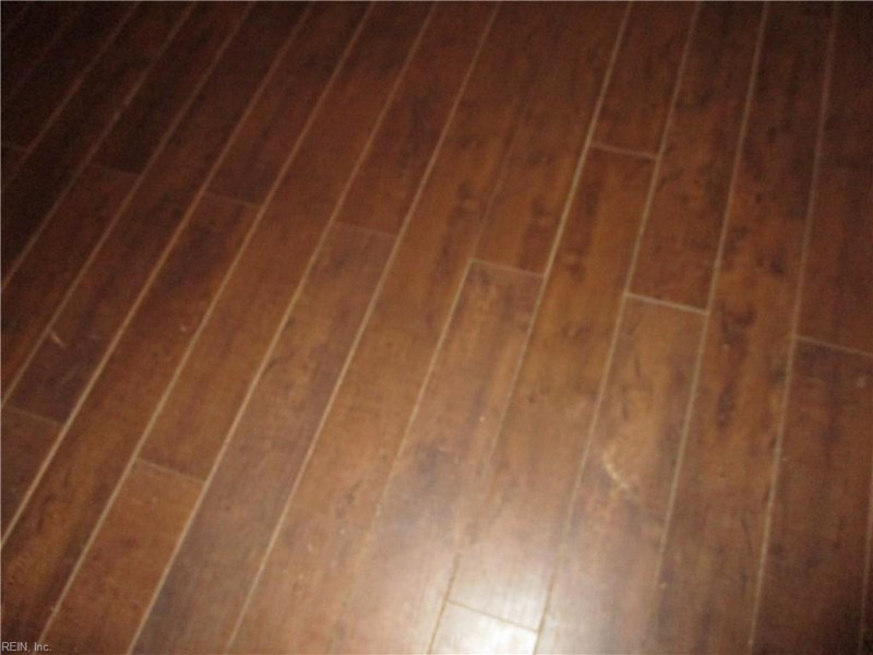 Photo 10 of 27 residential for sale in Portsmouth virginia