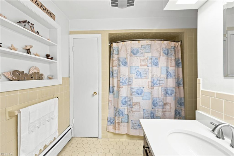 Photo 36 of 48 residential for sale in Virginia Beach virginia Photo 36 of 48 residential for sale in Virginia Beach virginia