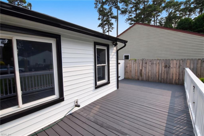 Photo 6 of 33 residential for sale in Virginia Beach virginia