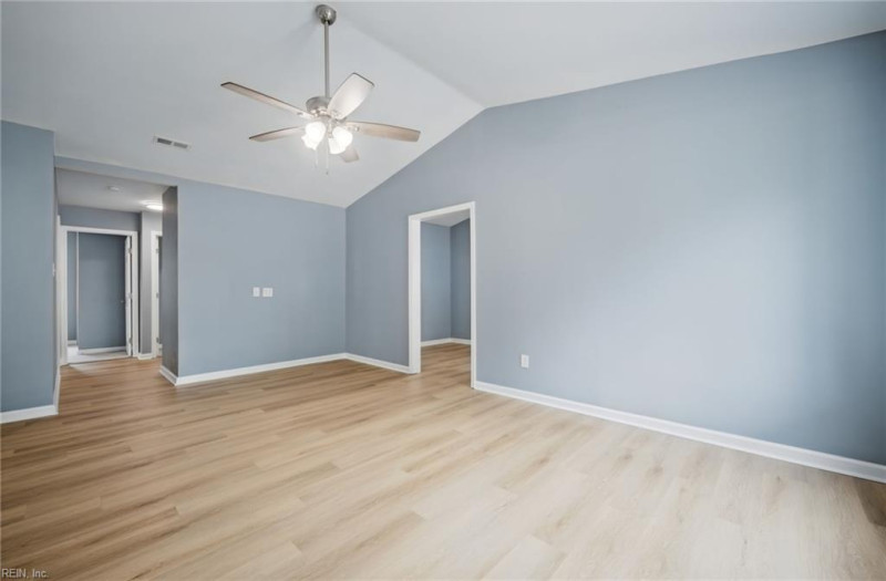 Photo 7 of 33 residential for sale in Virginia Beach virginia