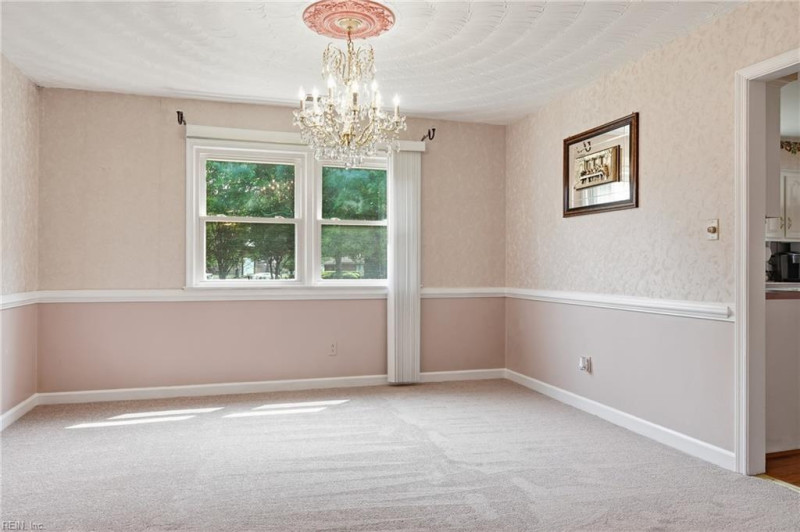 Photo 16 of 38 residential for sale in Norfolk virginia