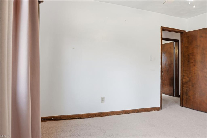 Photo 24 of 38 residential for sale in Norfolk virginia