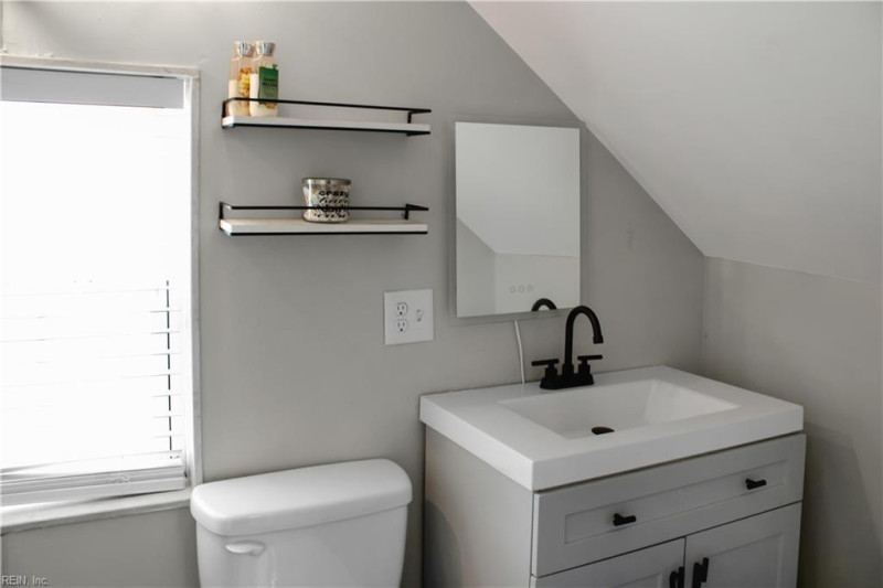 Photo 13 of 15 residential for sale in Norfolk virginia Photo 13 of 15 residential for sale in Norfolk virginia