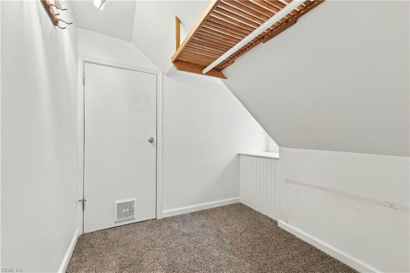 Photo 17 of 20 residential for sale in Norfolk virginia