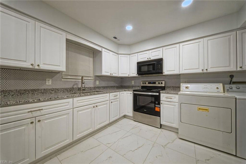 Photo 14 of 37 residential for sale in Norfolk virginia Photo 14 of 37 residential for sale in Norfolk virginia