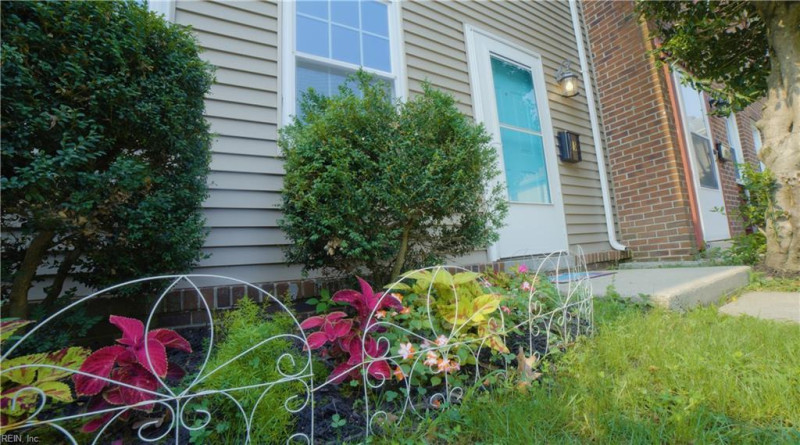 Photo 2 of 30 residential for sale in Newport News virginia