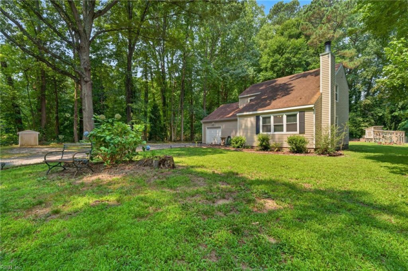 Photo 2 of 30 residential for sale in Gloucester County virginia Photo 2 of 30 residential for sale in Gloucester County virginia