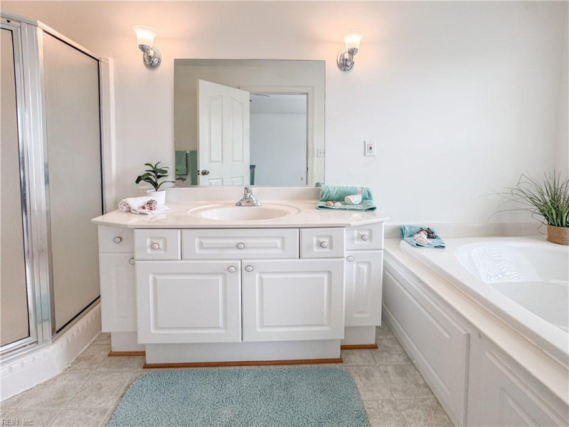 Photo 23 of 40 residential for sale in Virginia Beach virginia