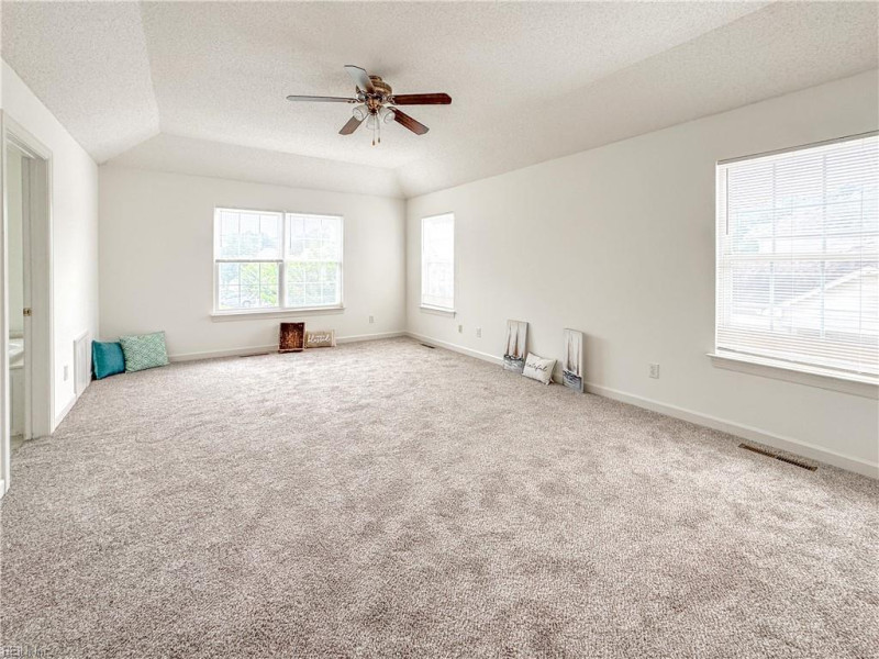 Photo 5 of 40 residential for sale in Virginia Beach virginia