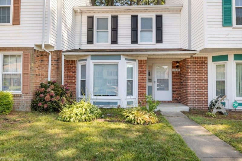 Photo 4 of 26 residential for sale in Portsmouth virginia Photo 4 of 26 residential for sale in Portsmouth virginia