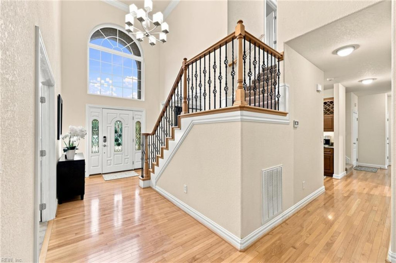 Photo 6 of 35 residential for sale in Virginia Beach virginia Photo 6 of 35 residential for sale in Virginia Beach virginia