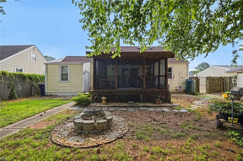 Photo 35 of 45 residential for sale in Portsmouth virginia Photo 35 of 45 residential for sale in Portsmouth virginia