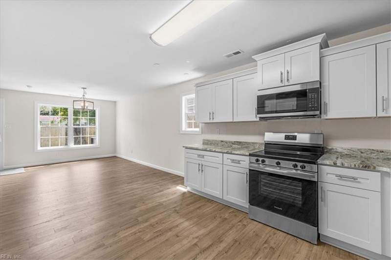 Photo 8 of 30 residential for sale in Chesapeake virginia Photo 8 of 30 residential for sale in Chesapeake virginia