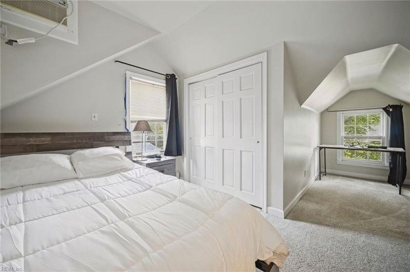 Photo 20 of 46 residential for sale in Norfolk virginia