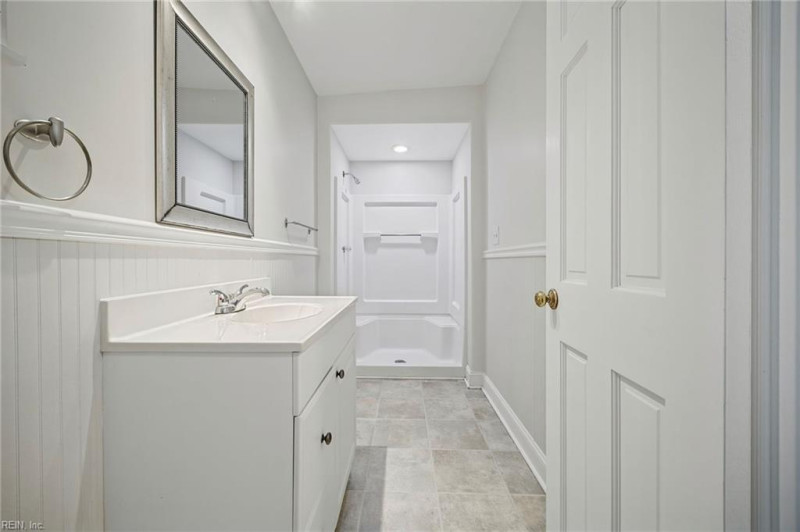 Photo 27 of 46 residential for sale in Norfolk virginia