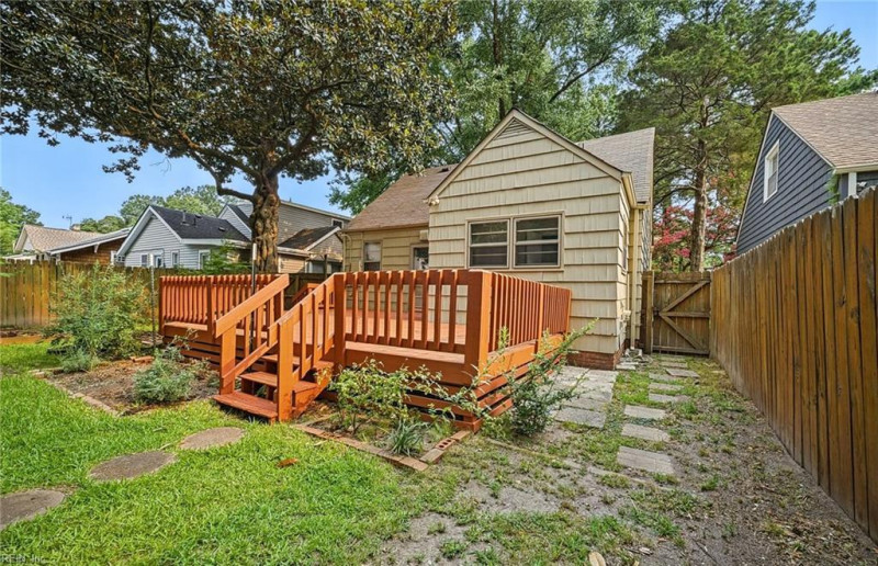 Photo 40 of 50 residential for sale in Norfolk virginia Photo 40 of 50 residential for sale in Norfolk virginia