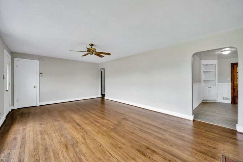 Photo 5 of 38 residential for sale in Portsmouth virginia Photo 5 of 38 residential for sale in Portsmouth virginia