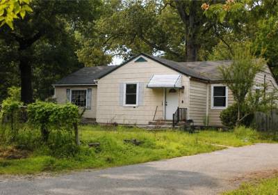 2008 Girard Avenue, Chesapeake, VA 23323