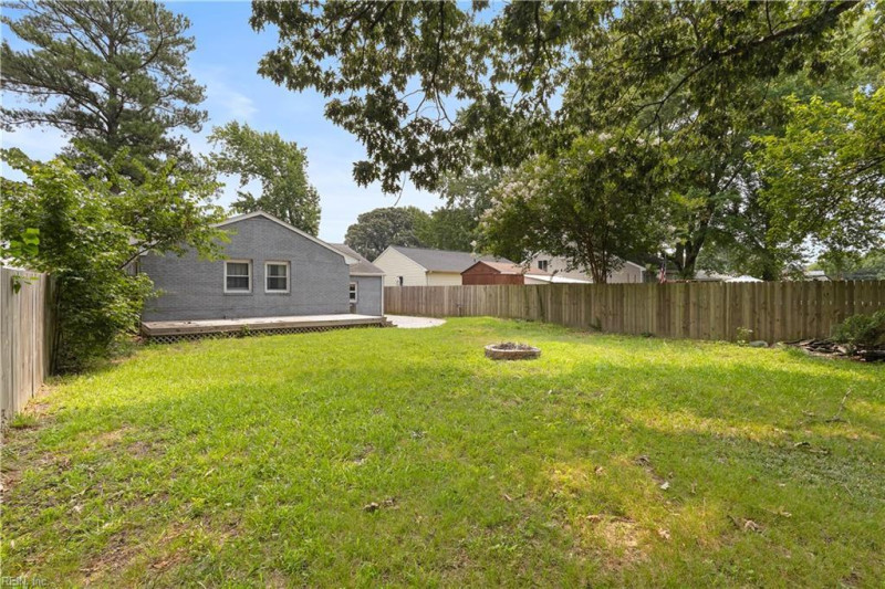 Photo 21 of 26 residential for sale in Chesapeake virginia Photo 21 of 26 residential for sale in Chesapeake virginia
