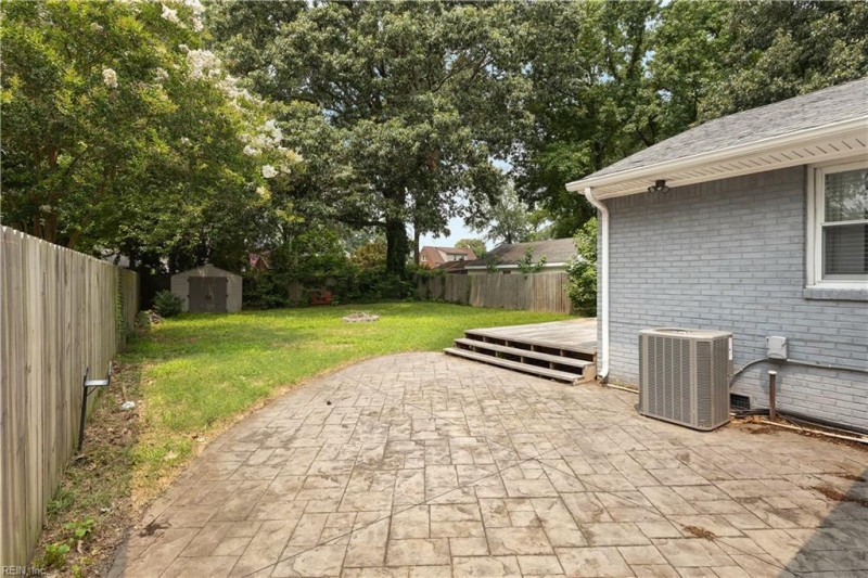 Photo 22 of 26 residential for sale in Chesapeake virginia