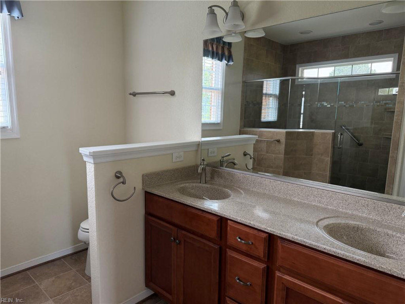 Photo 3 of 6 residential for sale in Chesapeake virginia Photo 3 of 6 residential for sale in Chesapeake virginia