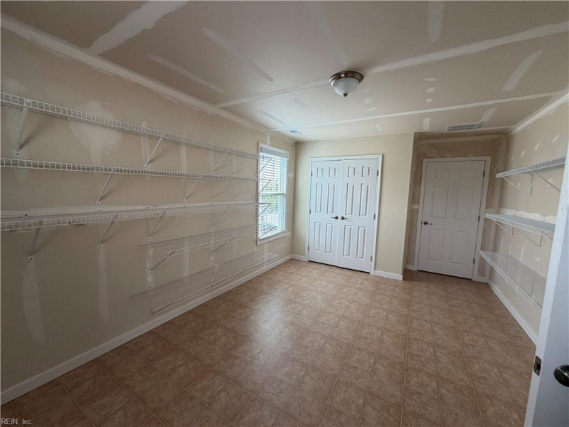 Photo 4 of 6 residential for sale in Chesapeake virginia Photo 4 of 6 residential for sale in Chesapeake virginia