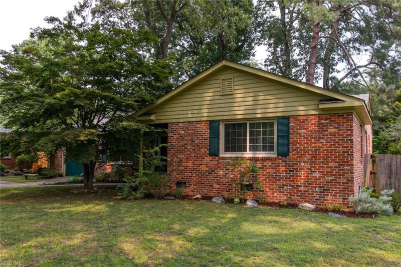 Photo 2 of 41 residential for sale in Newport News virginia Photo 2 of 41 residential for sale in Newport News virginia