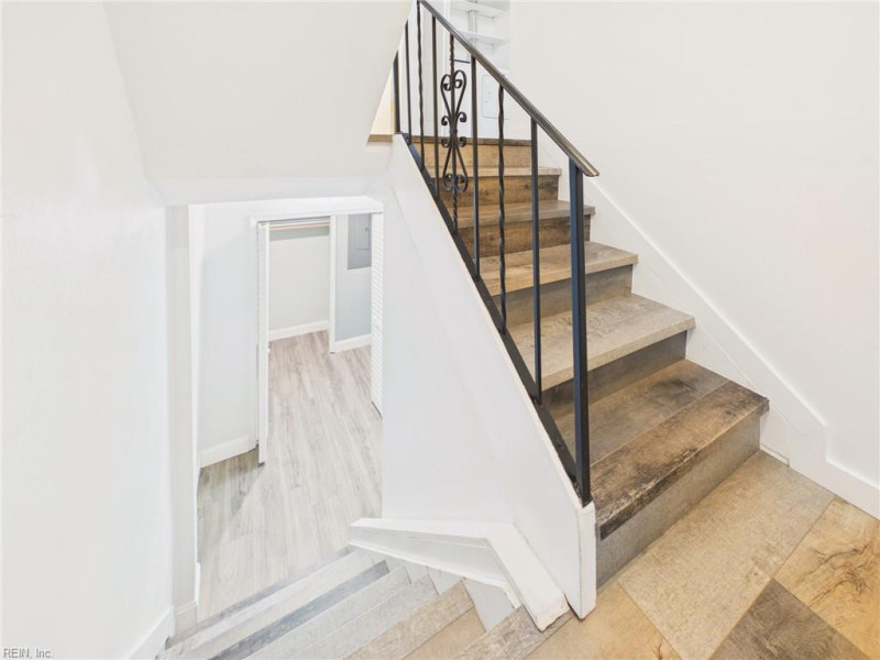 Photo 10 of 50 residential for sale in Virginia Beach virginia