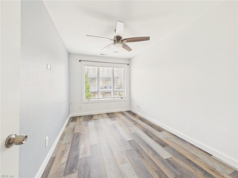 Photo 12 of 50 residential for sale in Virginia Beach virginia
