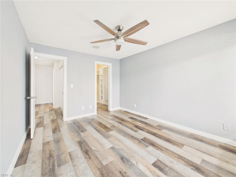 Photo 17 of 50 residential for sale in Virginia Beach virginia