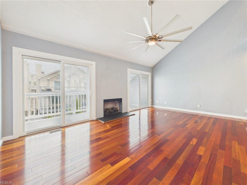 Photo 25 of 50 residential for sale in Virginia Beach virginia