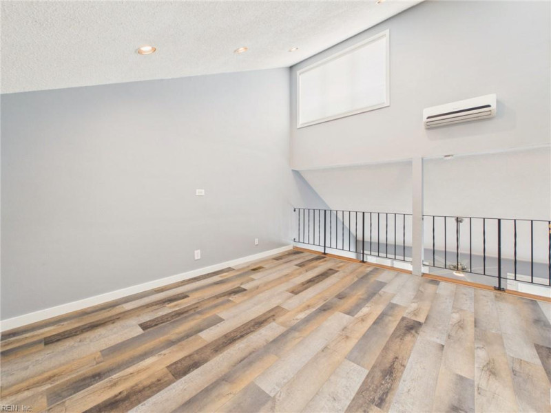 Photo 34 of 50 residential for sale in Virginia Beach virginia