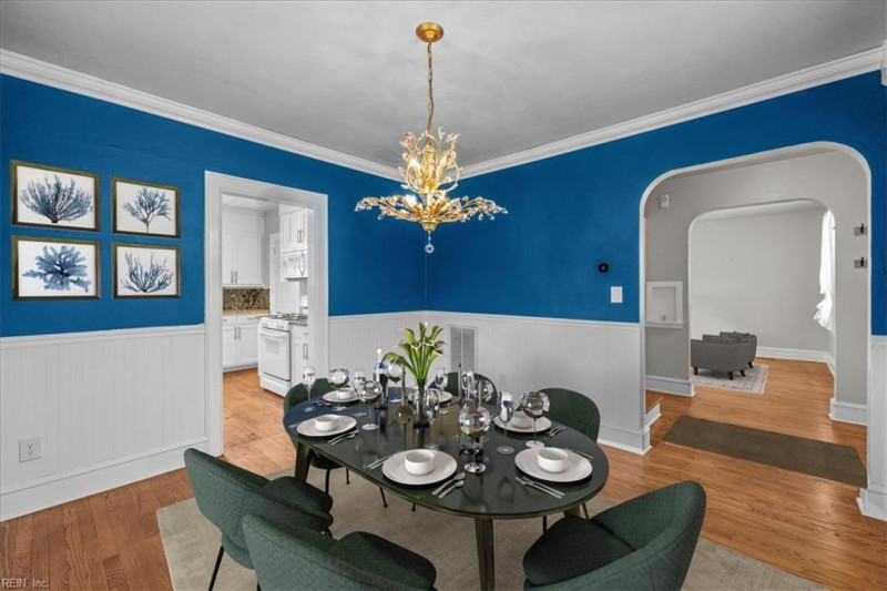 Photo 13 of 38 residential for sale in Hampton virginia