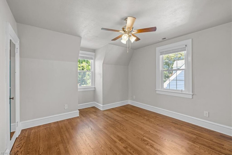 Photo 31 of 38 residential for sale in Hampton virginia