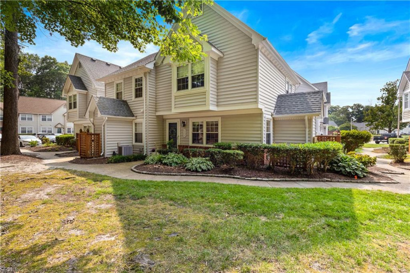 Photo 2 of 24 residential for sale in Chesapeake virginia Photo 2 of 24 residential for sale in Chesapeake virginia