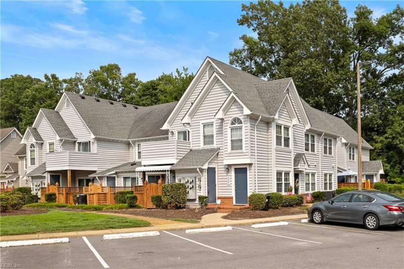 Photo 22 of 24 residential for sale in Chesapeake virginia Photo 22 of 24 residential for sale in Chesapeake virginia