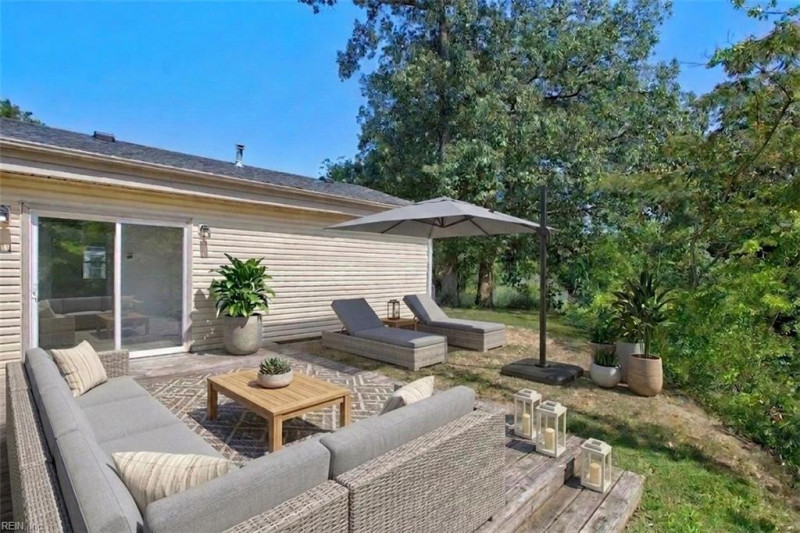 Photo 12 of 14 residential for sale in Norfolk virginia