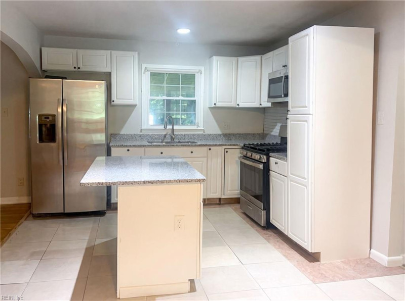 Photo 2 of 17 residential for sale in Portsmouth virginia Photo 2 of 17 residential for sale in Portsmouth virginia