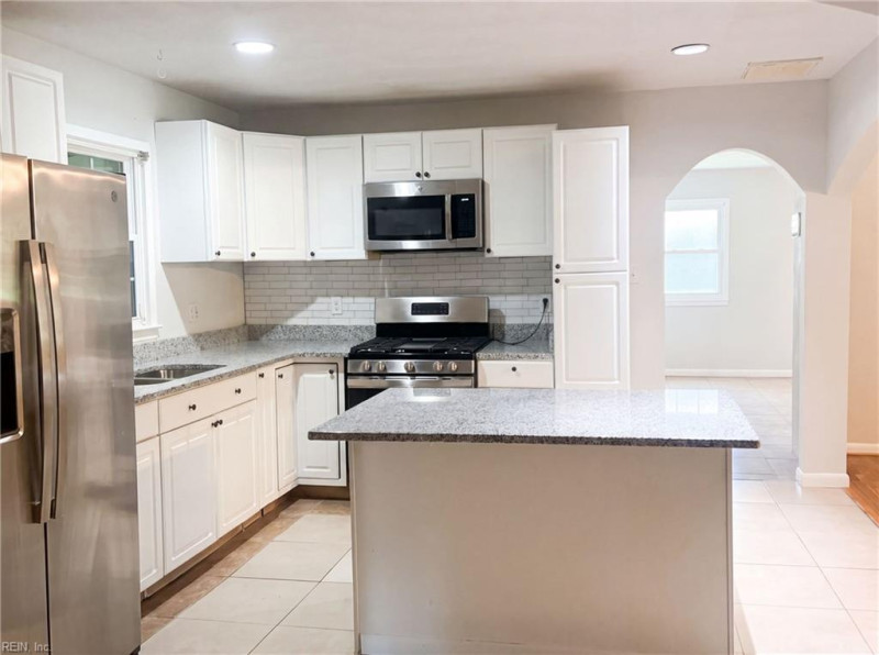 Photo 9 of 17 residential for sale in Portsmouth virginia Photo 9 of 17 residential for sale in Portsmouth virginia