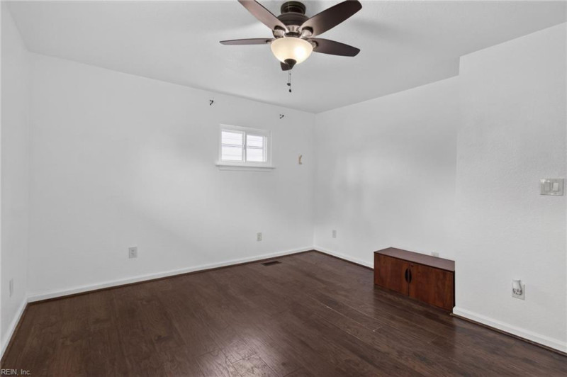 Photo 24 of 38 residential for sale in Norfolk virginia