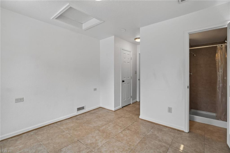 Photo 30 of 38 residential for sale in Norfolk virginia