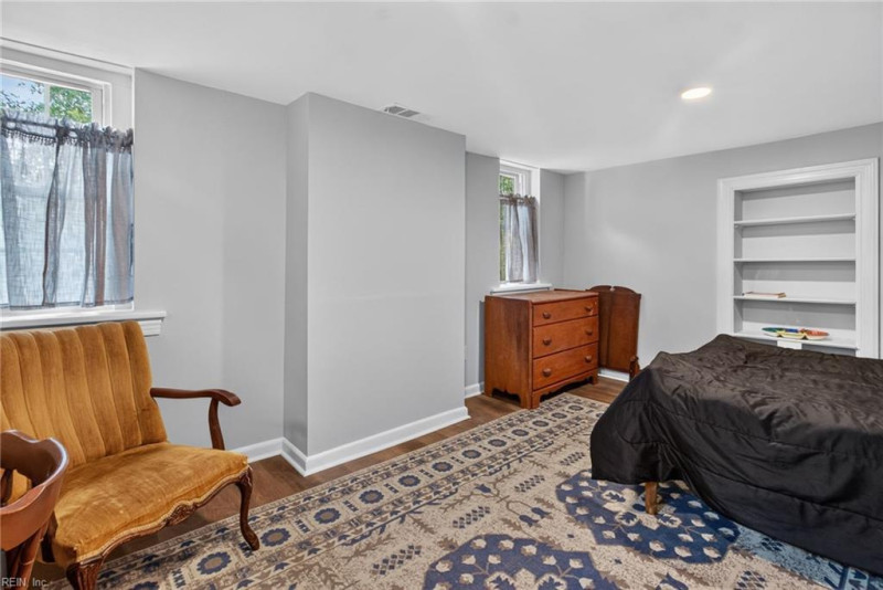Photo 30 of 37 residential for sale in Chesapeake virginia