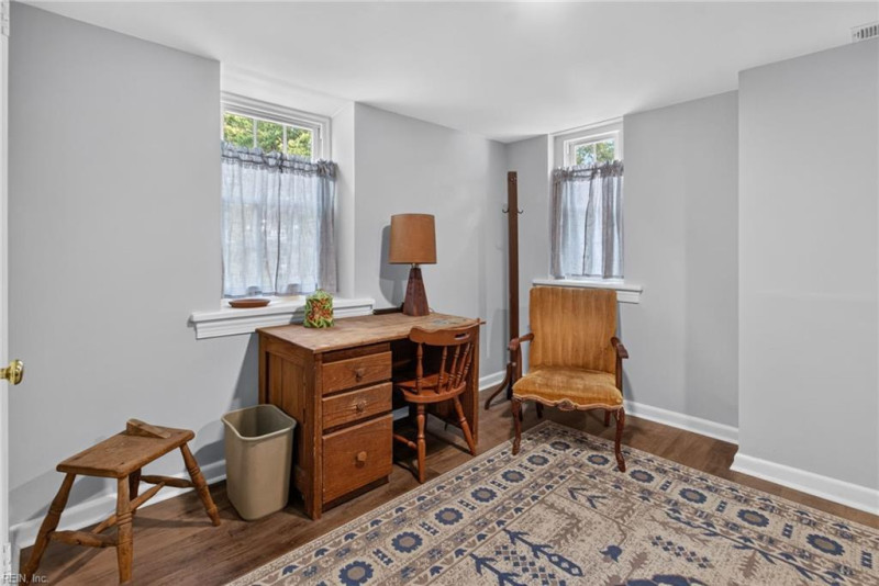 Photo 31 of 37 residential for sale in Chesapeake virginia