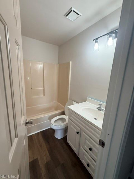 Photo 4 of 10 residential for sale in Virginia Beach virginia