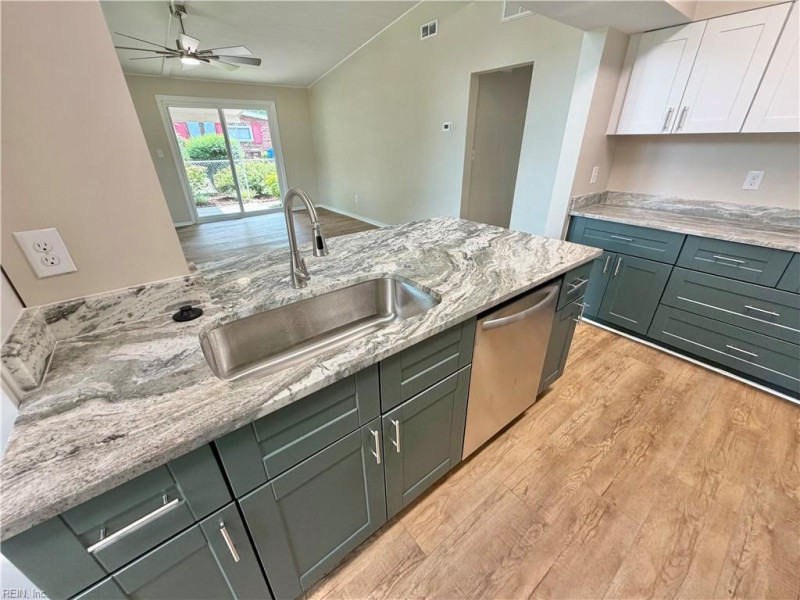 Photo 16 of 50 residential for sale in Chesapeake virginia Photo 16 of 50 residential for sale in Chesapeake virginia