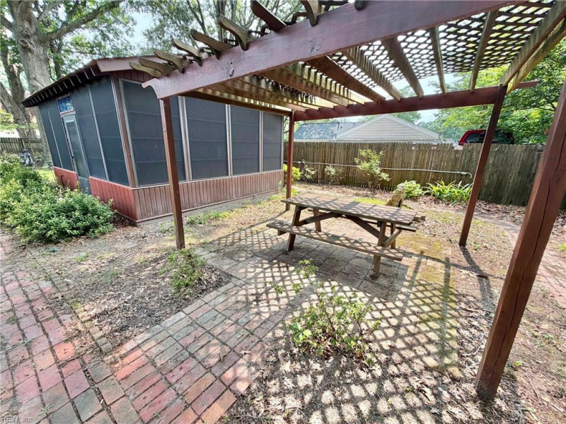 Photo 49 of 50 residential for sale in Chesapeake virginia Photo 49 of 50 residential for sale in Chesapeake virginia