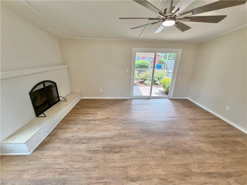 Photo 5 of 50 residential for sale in Chesapeake virginia Photo 5 of 50 residential for sale in Chesapeake virginia