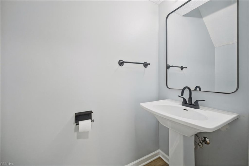 Photo 9 of 20 residential for sale in Newport News virginia Photo 9 of 20 residential for sale in Newport News virginia