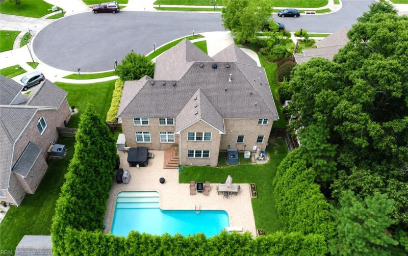 Photo 2 of 42 residential for sale in Chesapeake virginia