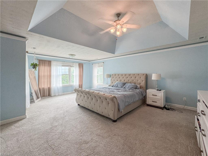 Photo 26 of 42 residential for sale in Chesapeake virginia